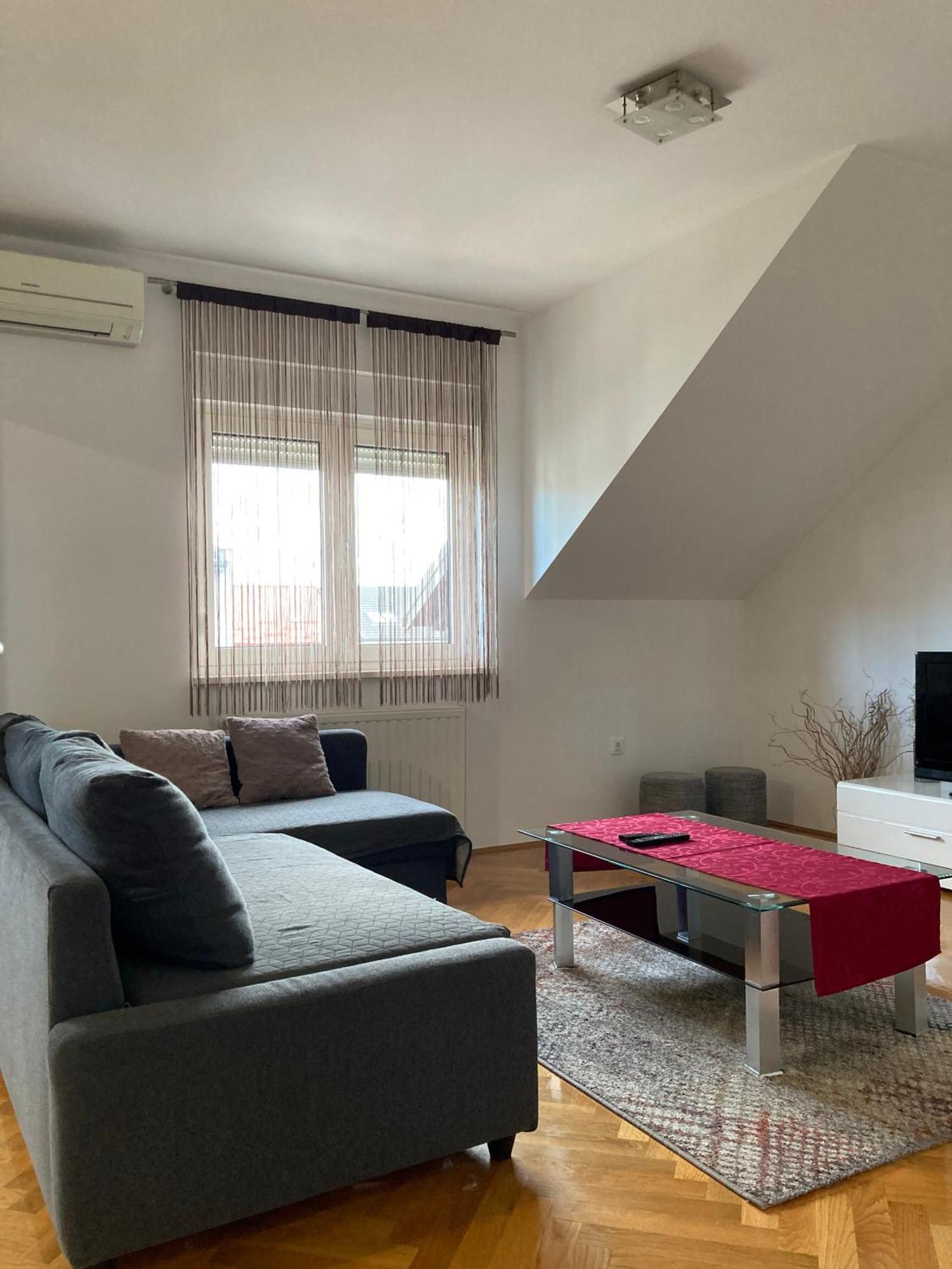 Apartments "Pavic" Near Zagreb Airport Velika Gorica Exterior foto